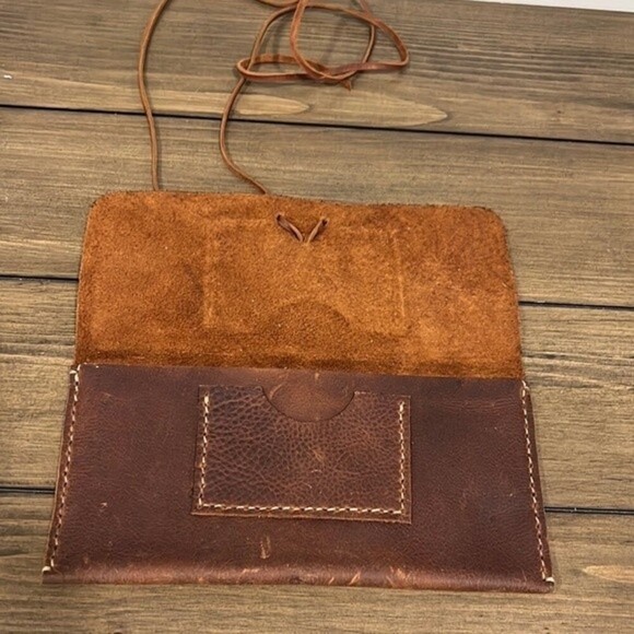 Brown leather wallet/ clutch - Picture 3 of 5